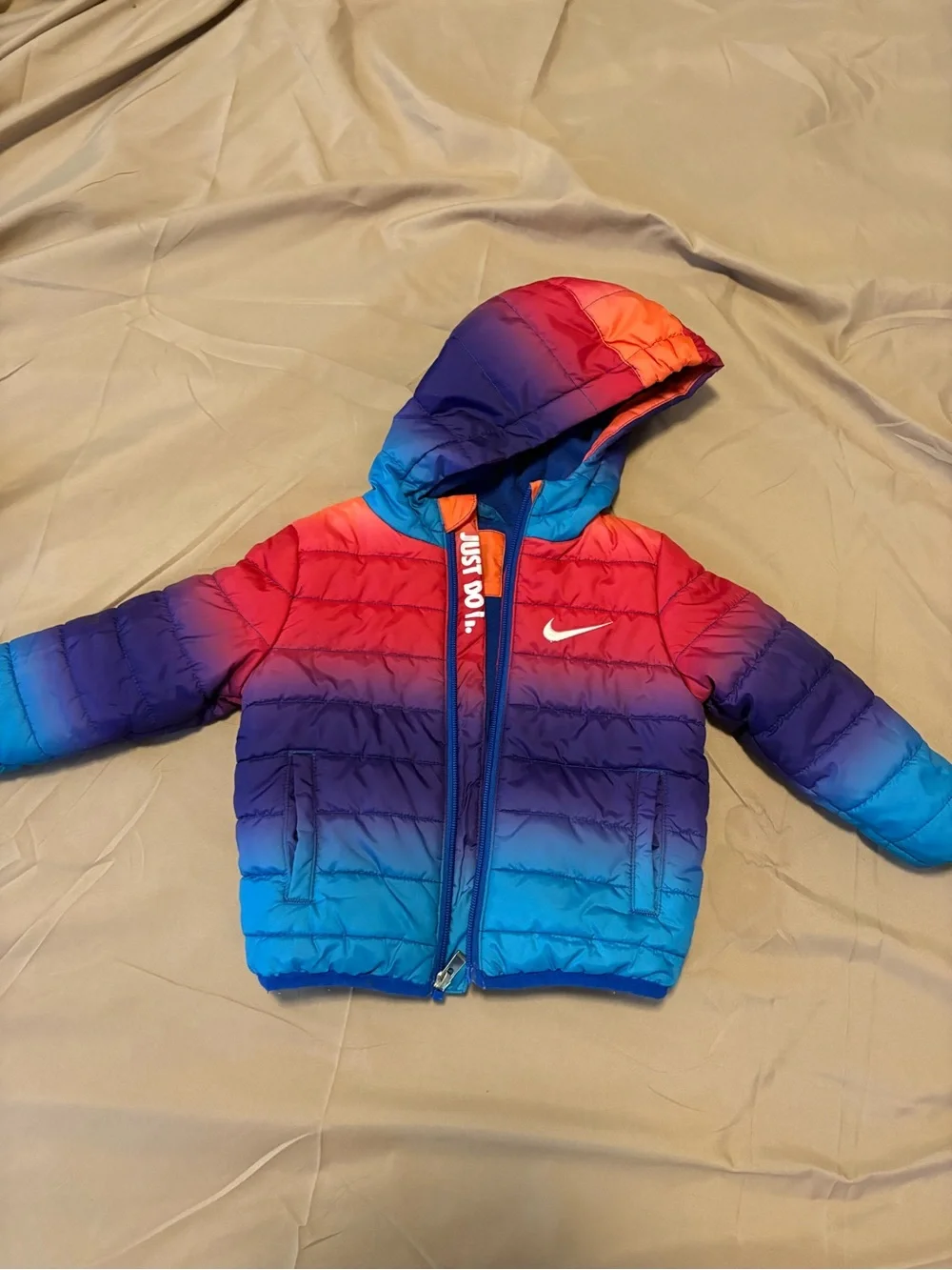 Nike Kids Gradient Hooded Puffer Jacket in Red, Purple, Blue